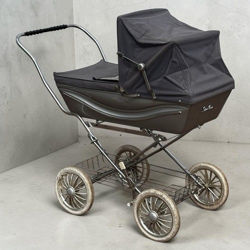 Silver cross dolls pram - cross,