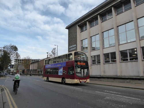 Photo 6x4 bus passing - 6x4,
