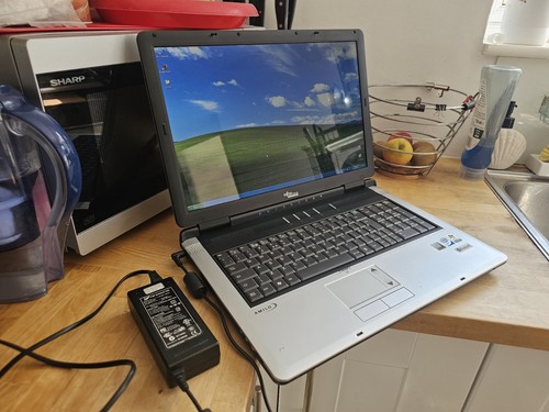 Retro gaming fujitsu siemens - retro,