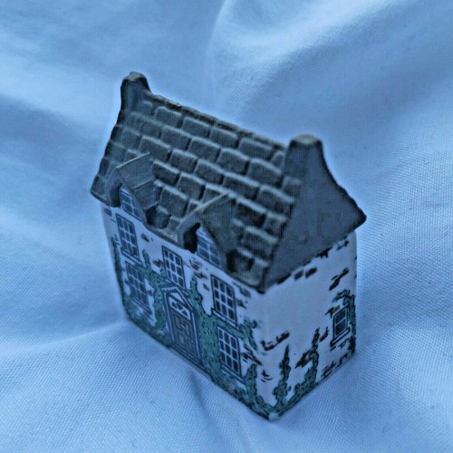 Wade collectable 80s miniature - wade,