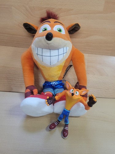 Crash bandicoot plush figure - crash,