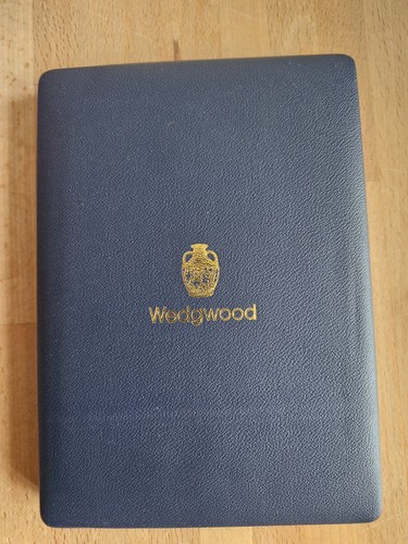 Wedgwood josiah blue - josiah,