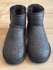 UGG boots mini sparkle spots size 40, black