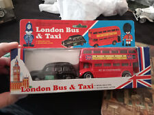 London Bus and Taxi. British. Models. In Box. Collectables.