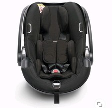 BABYZEN YOYO Car Seat by BeSafe   Black. With adapters for the YOYO stroller.