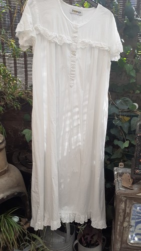 White victorian style summer - white,