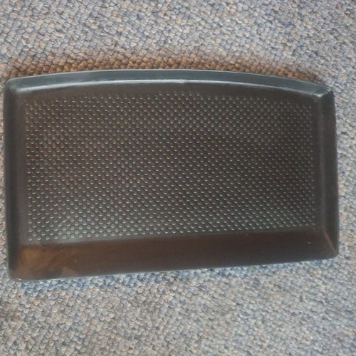 Golf mk5 rubber centre - golf,
