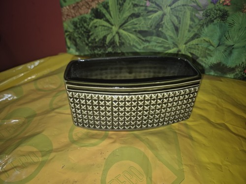 Sylvac 3940 manhattan planter - 3940,
