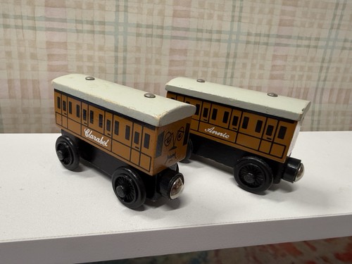 Vintage 1999 annie - annie, clarabel