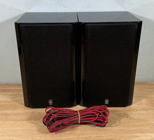 Yamaha e700 black gloss - black,