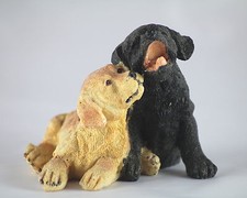 9.5cm LABRADORS - PAIR of LABRADOR PUPPIES - GOLD & BLACK - DOG ORNAMENT - GIFT