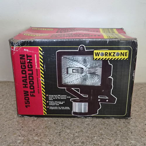 Workzone 150w halogen - 150w,