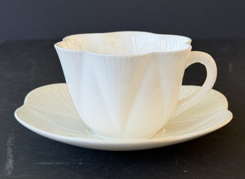 Vintage shelley dainty - vintage,