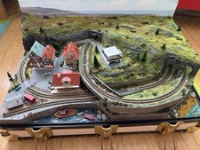 Model Railway Z Gauge Harbour Briefcase Layout With Marklin Track.