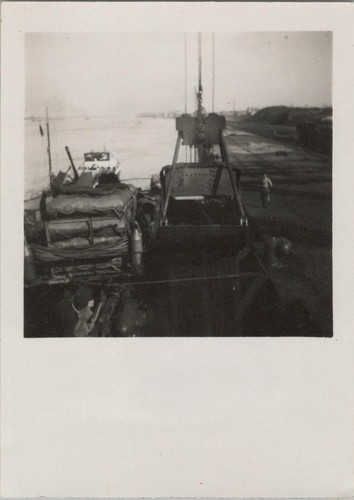 Photo light anti - light, anti-aircraft