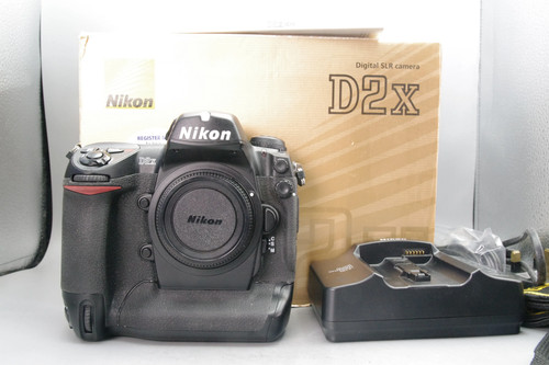 Nikon d2x dslr camera - d2x,