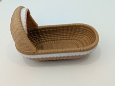 Sylvanian Families Vintage Moses Basket