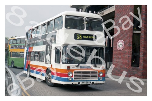 Bus photograph stagecoach - photograph,