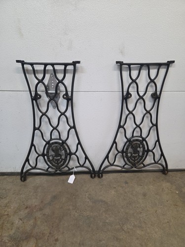 Vintage singer treadle - vintage,