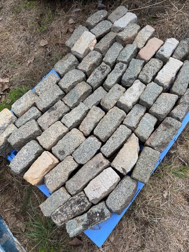 Reclaimed granites setts - reclaimed,