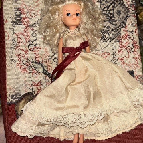 Vintage pedigree sindy - vintage,
