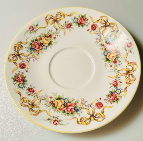 Vtg queen rosina - vtg, queen’s