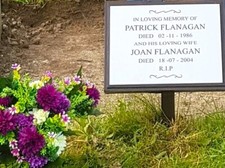 Oak Wooden Memorial Grave Tree Marker with Personalised Plaque Made to Order