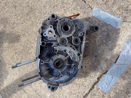 Yamaha rs125 engine casesl 2ao - yamaha,
