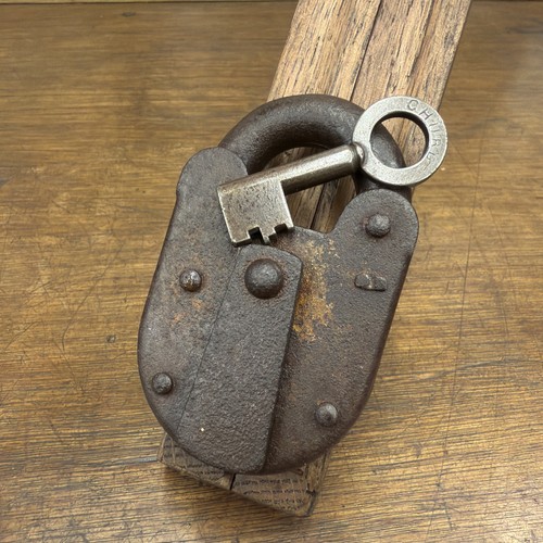 Vintage chubb corvette padlock - vintage,