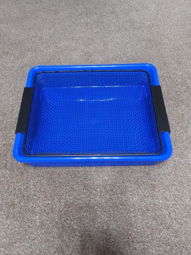 4mm maggot riddle and tray - maggot,