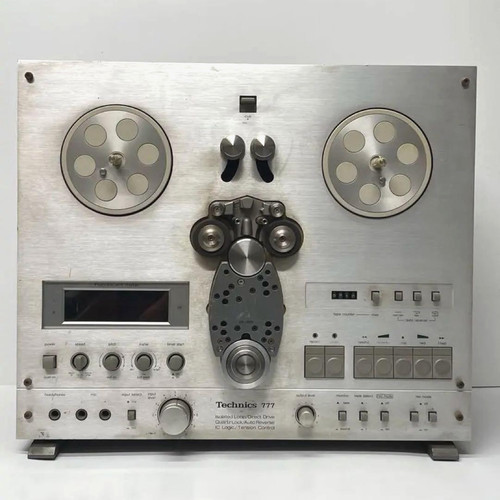 Technics 777 open reel - open,