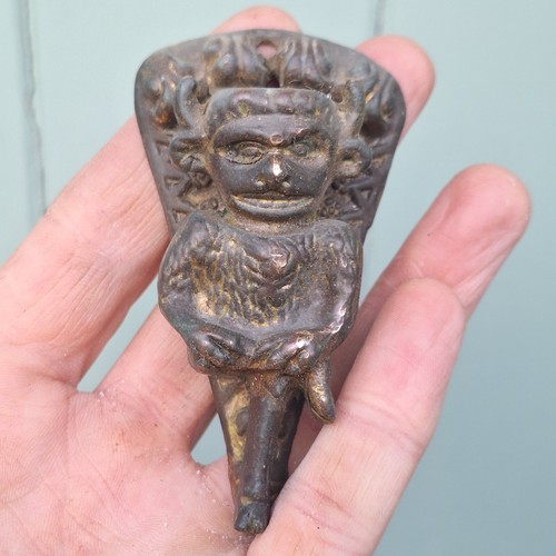 Lincoln imp door - lincoln,
