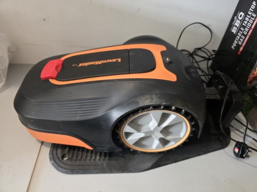 Lawnmaster l10 robot - ah,