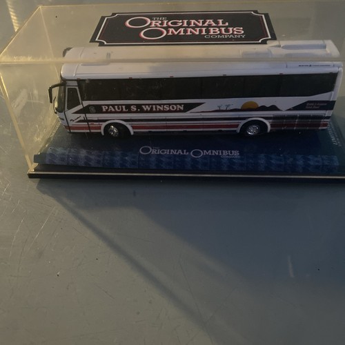 Corgi omnibus bova futura - corgi,