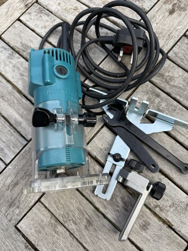 Makita 3703 palm router - 3703,