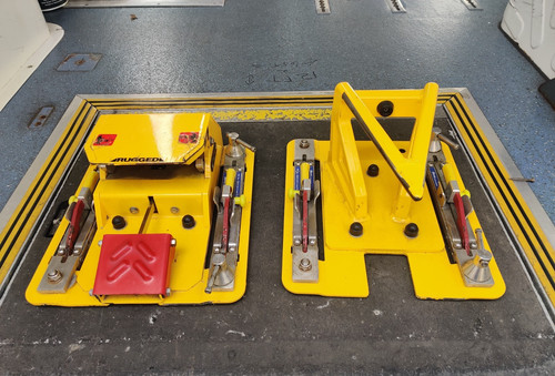 Ferno quick release ambulance - ferno,