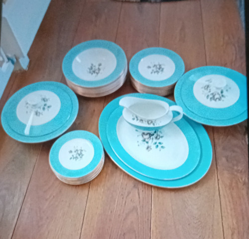 Royal doulton turquoise - doulton,
