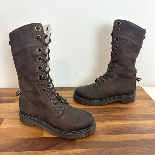 Martens doc triumph - dr,