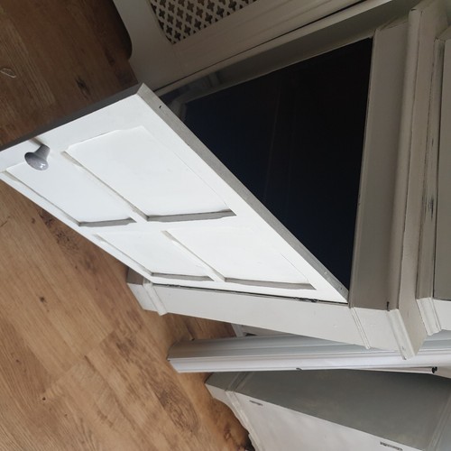 Shabby chic corner unit