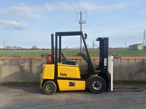 Yale tonne gas forklift - 2.5,