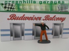F624 - Greenhills Scalextric Carrera Standing Spectator 1.32 Scale - NEW