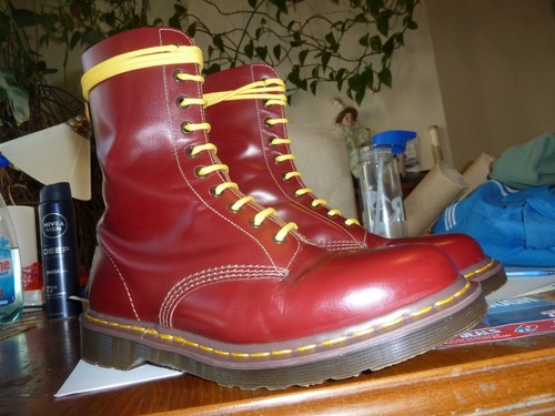 Martens 1490 oxblood boots - oxblood,