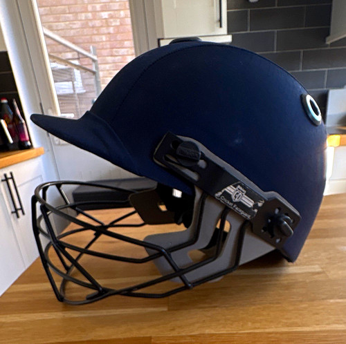 Cricket direct full - cricket, face