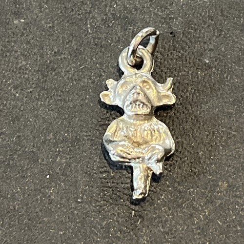 Silver metal lincoln imp - silver, charm