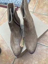 Ladies Fat Face Size 6 Beige Suede Short Cowboy Boots With Emb Brand New With Bo