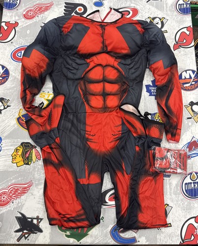 Deadpool muscle chest complete - muscle,