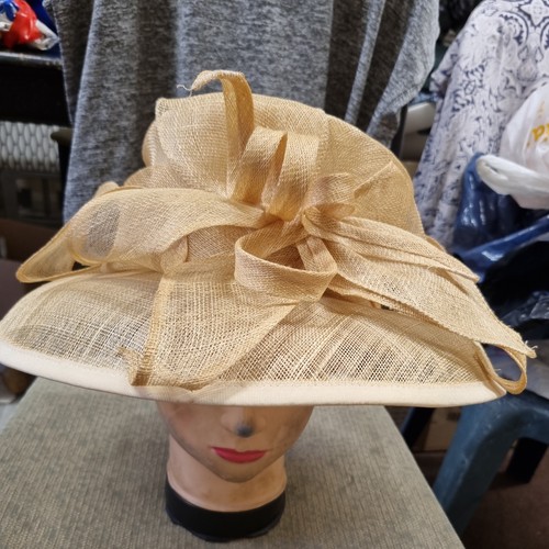 Ladies hat for - hat,