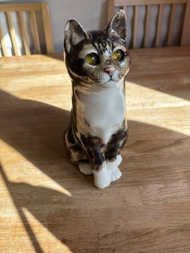 Winstanley cat size - winstanley,