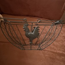Win egg  Farmhouse Rooster CHICKEN WIRE EGG BASKET With Wood Handles