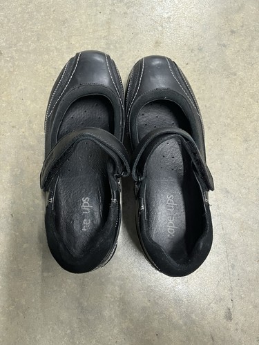 Sketchers shape ups - sketchers, mary